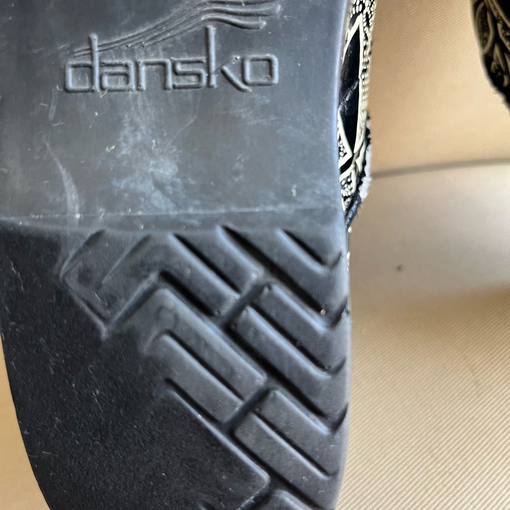 Dansko Clogs - Picture 9 of 9